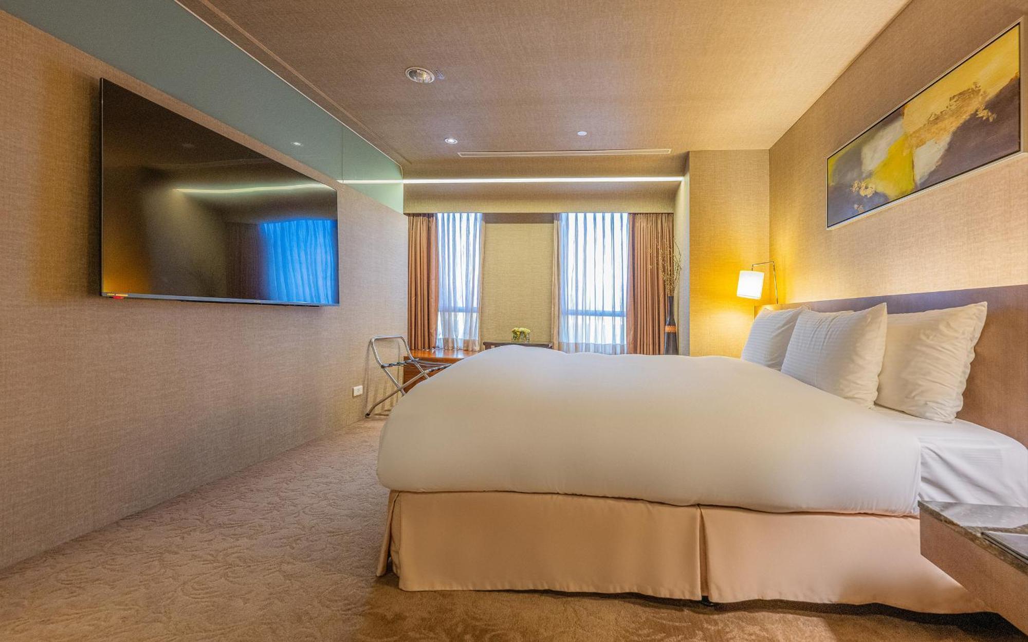 Tempus Hotel Taichung Exterior photo Deluxe Room